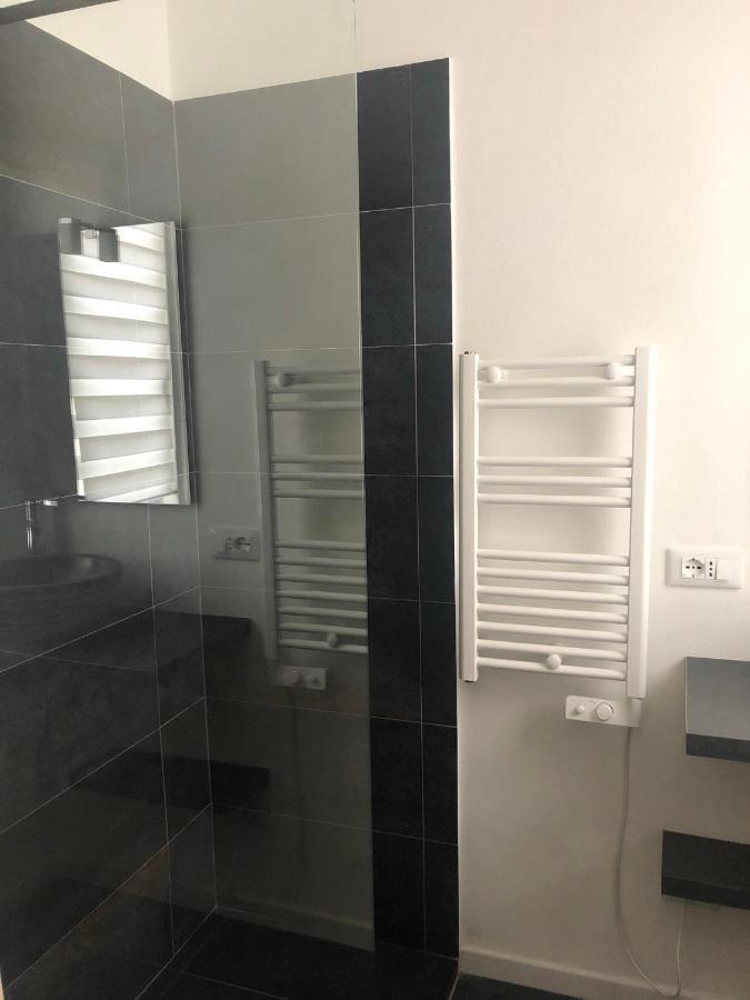 Blaxej, Nel Cuore Di Verona, Moderno Ed Elegante, 4 Posti Letto, Wi-Fi, Self Check In Apartman Kültér fotó