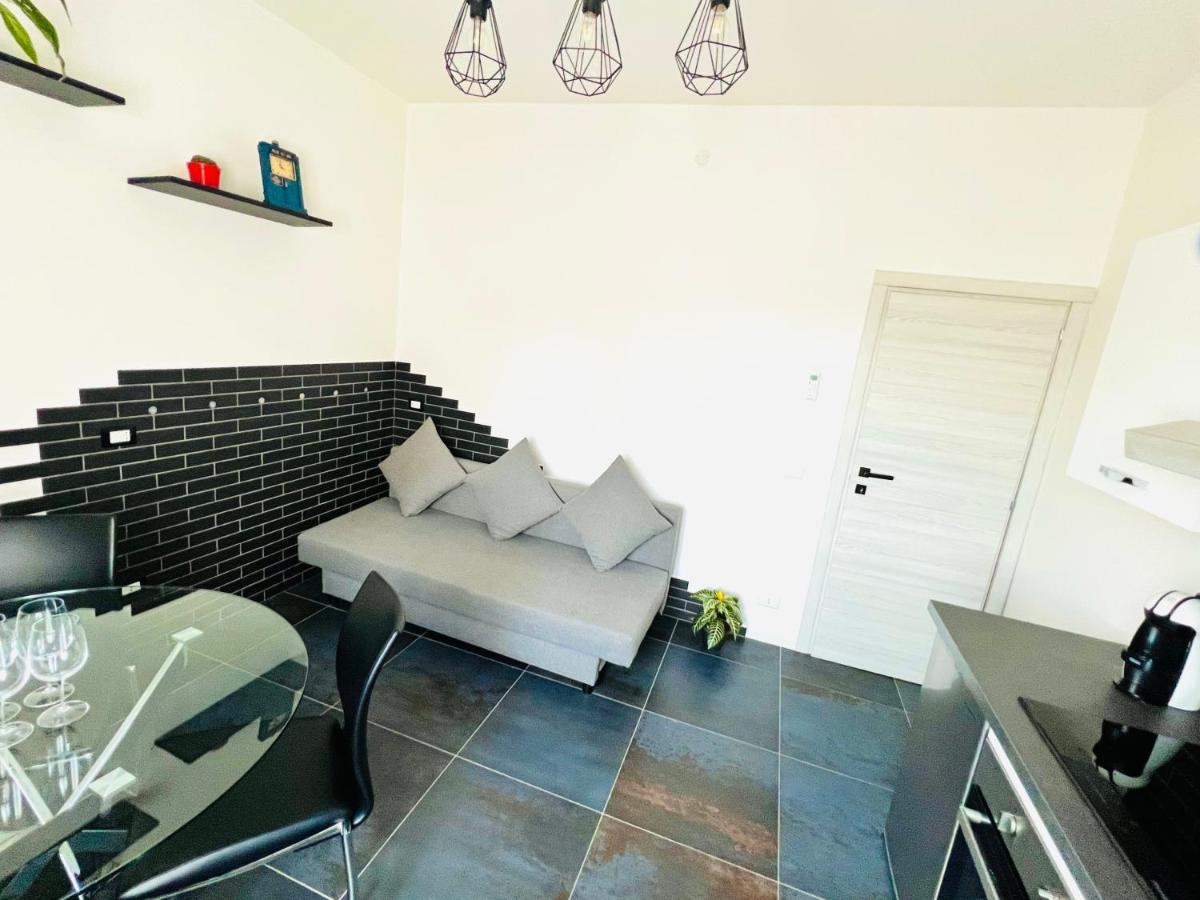 Blaxej, Nel Cuore Di Verona, Moderno Ed Elegante, 4 Posti Letto, Wi-Fi, Self Check In Apartman Kültér fotó